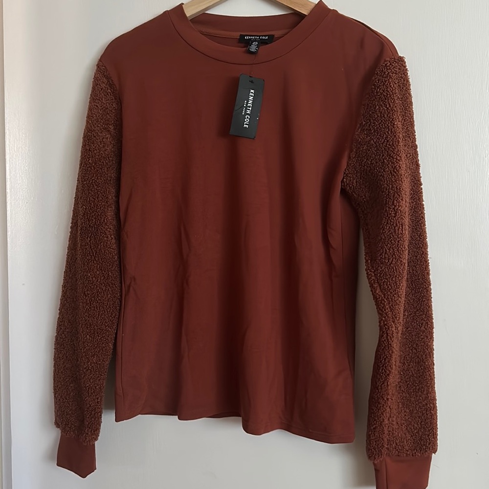 Kenneth Cole long sleeve sweater shirt